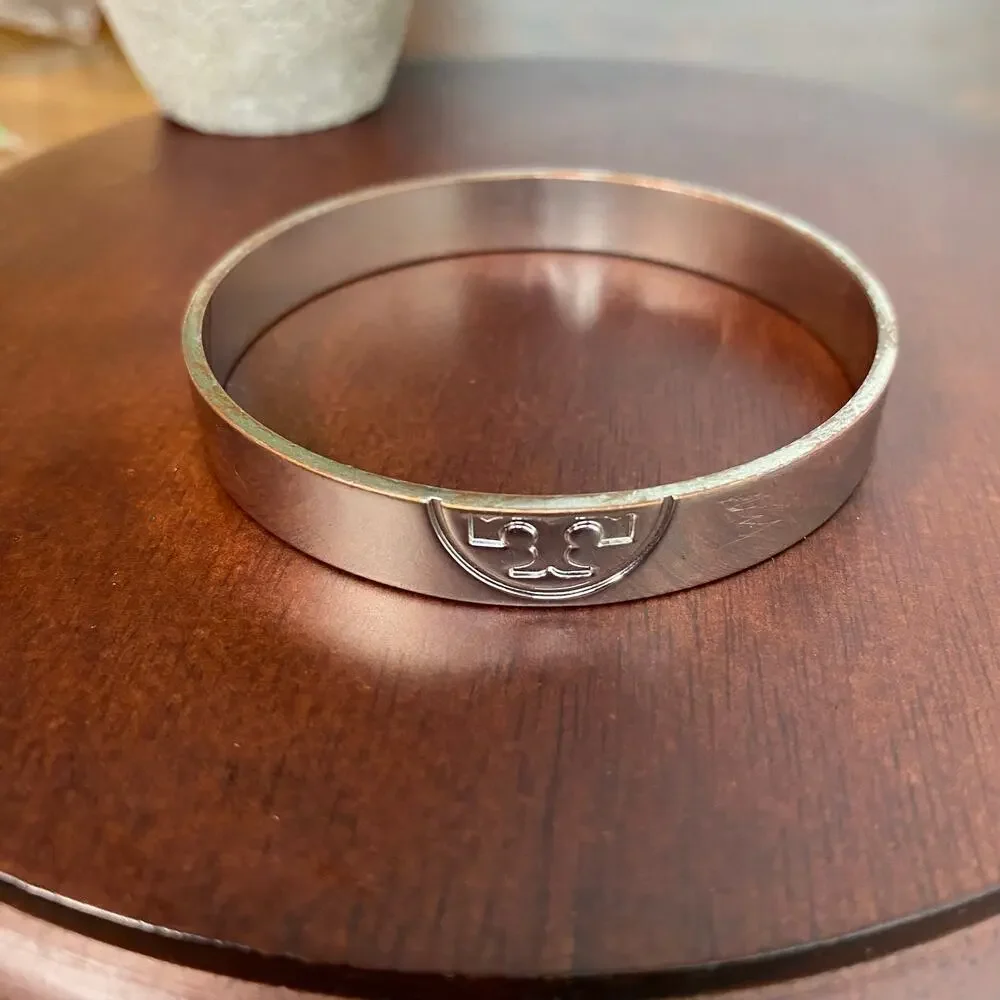 Tory Burch sleek classic